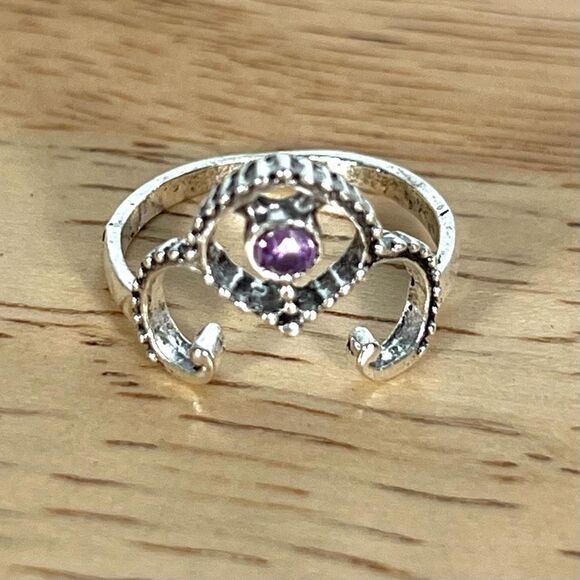 Studded Texture Embracing Lilac Purple Rhinestone Ring, Antiqued Silver Tone 8.5 - Picture 1 of 5